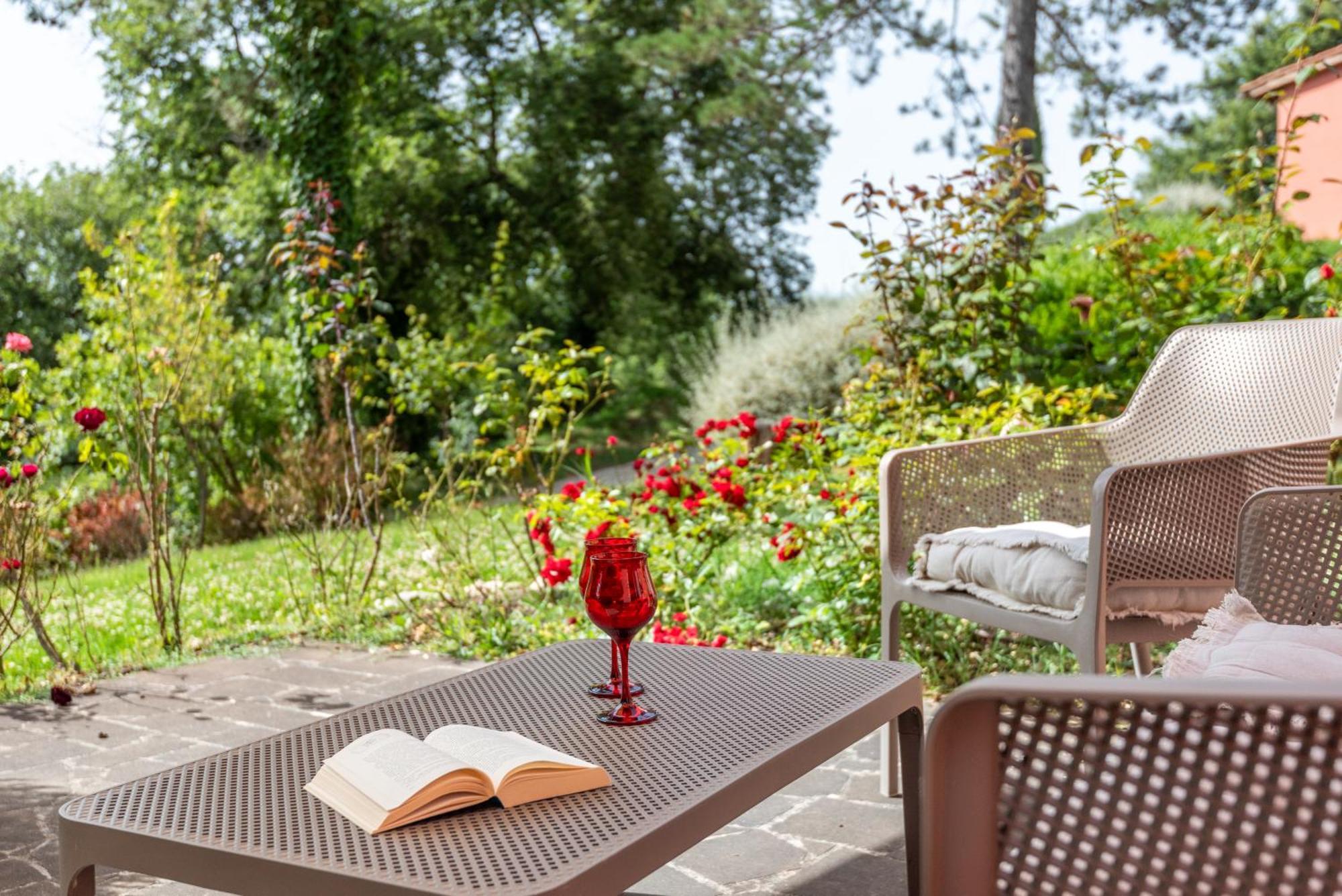 Cignella Garden Villas In Tuscany Trequanda Exterior foto